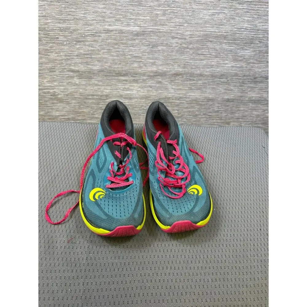 Topo athletic womens